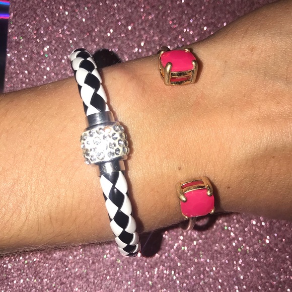 Francesca’s Bracelet and Boutique Magnet Bracelet - Picture 2 of 8